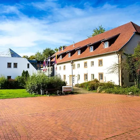 Wohlfuehlhotel Im Schlosspark - Self Checkin 酒店 3*