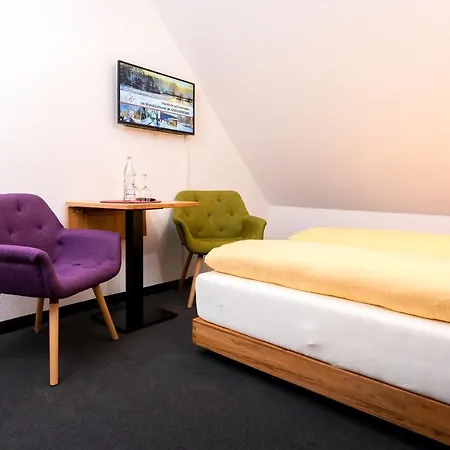 Wohlfuehlhotel Im Schlosspark - Self Checkin 3*