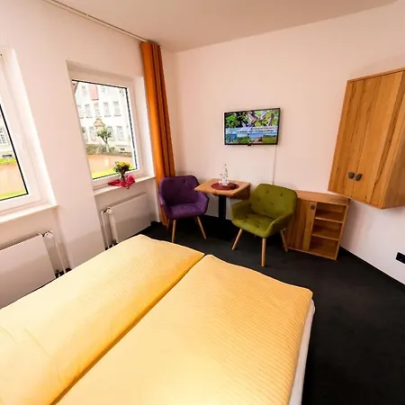 Hotel Wohlfuehlhotel Im Schlosspark - Self Checkin 3*