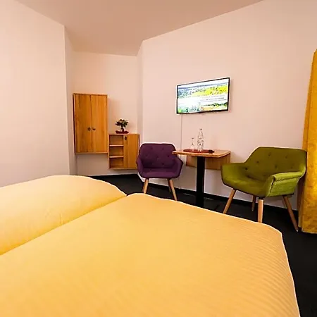 Wohlfühlhotel Im Schlosspark - Self Checkin Hotel 3*