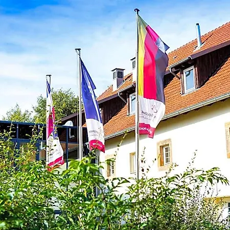 Wohlfühlhotel Im Schlosspark - Self Checkin 3*