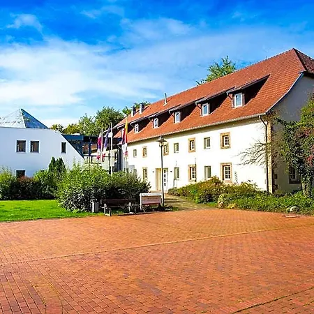 Wohlfühlhotel Im Schlosspark - Self Checkin Willebadessen
