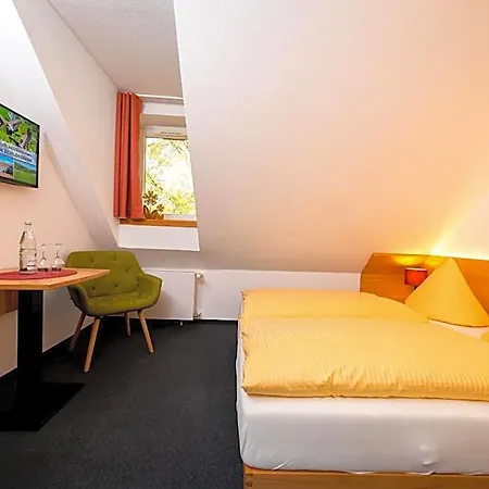 Hotel Wohlfühlhotel Im Schlosspark - Self Checkin 3*