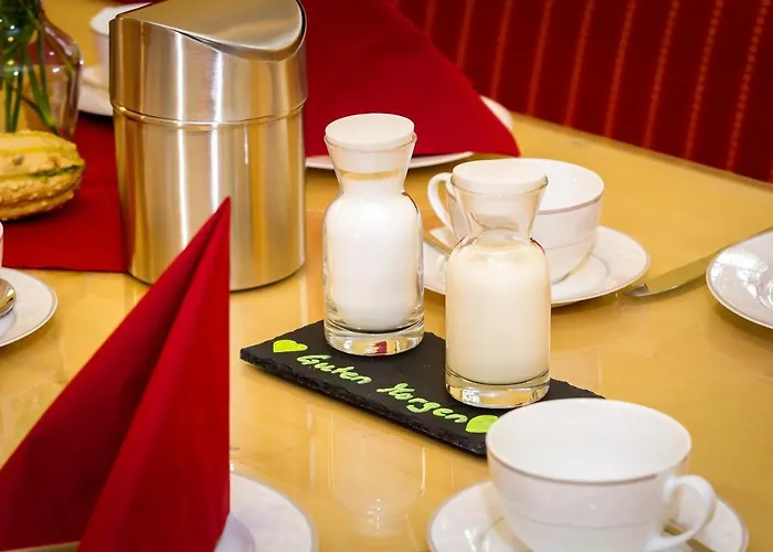 Wohlfuehlhotel Im Schlosspark - Self Checkin 酒店 3*