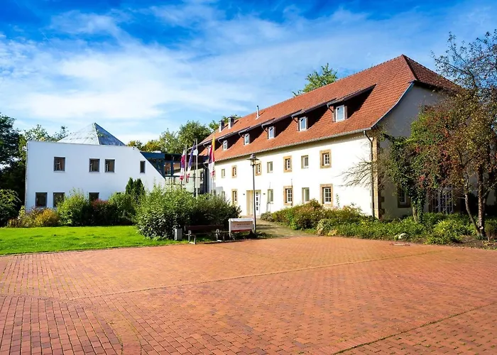 Wohlfuehlhotel Im Schlosspark - Self Checkin 酒店 3*