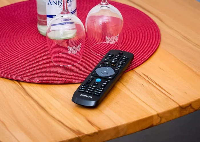 酒店 Wohlfuehlhotel Im Schlosspark - Self Checkin 维勒巴德森