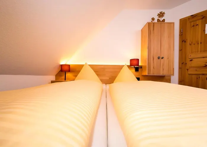 Wohlfuehlhotel Im Schlosspark - Self Checkin