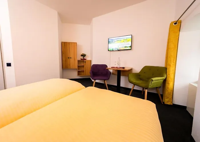 Wohlfuehlhotel Im Schlosspark - Self Checkin Hotel Willebadessen