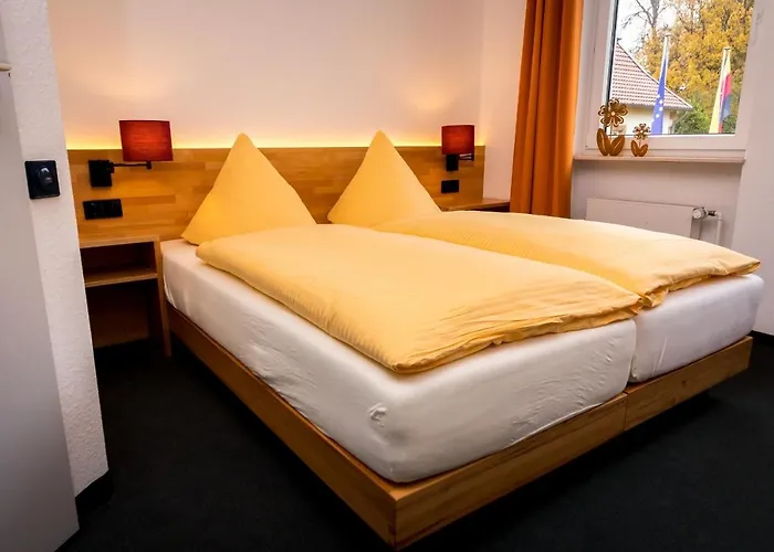 Wohlfuehlhotel Im Schlosspark - Self Checkin 维勒巴德森