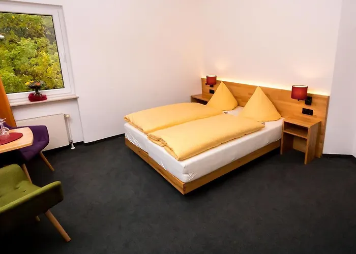 Wohlfuehlhotel Im Schlosspark - Self Checkin Hotel Willebadessen