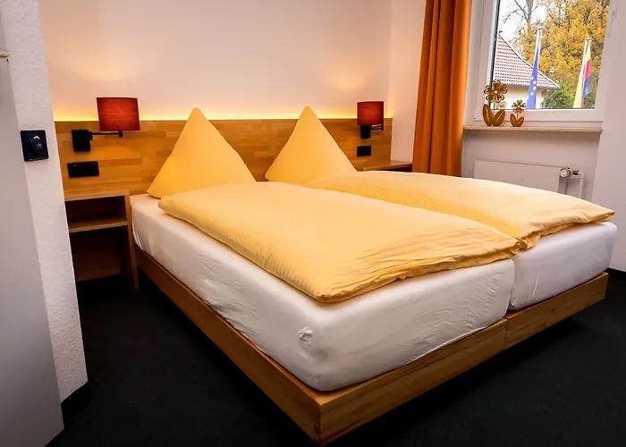 Hotel Wohlfuehlhotel Im Schlosspark - Self Checkin